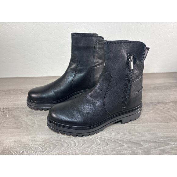 Very Volatile Los Angeles Women's Frances Mid Calf Leather Boots Size 9- NWOB - Picture 2 of 9